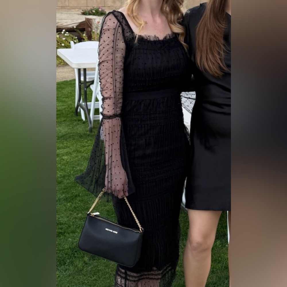 Elegant Cap Sleeve Black Dress